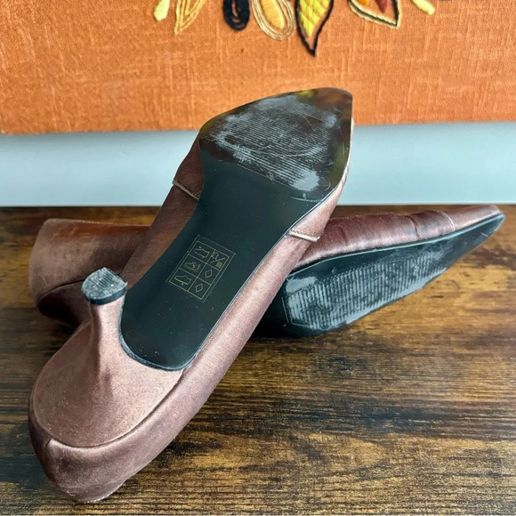 Pierre Michel| Brown Satin  Kitten Heel Topaz Jewelled Party Heel Size 7 - Picture 8 of 8
